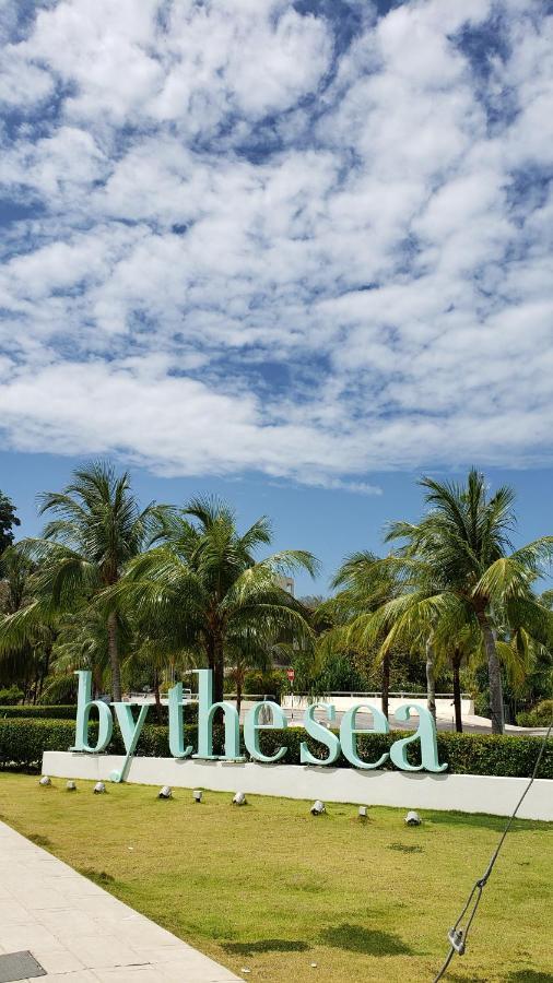 By The Sea Beach Luxury Resort - Batu Ferringhi Esterno foto
